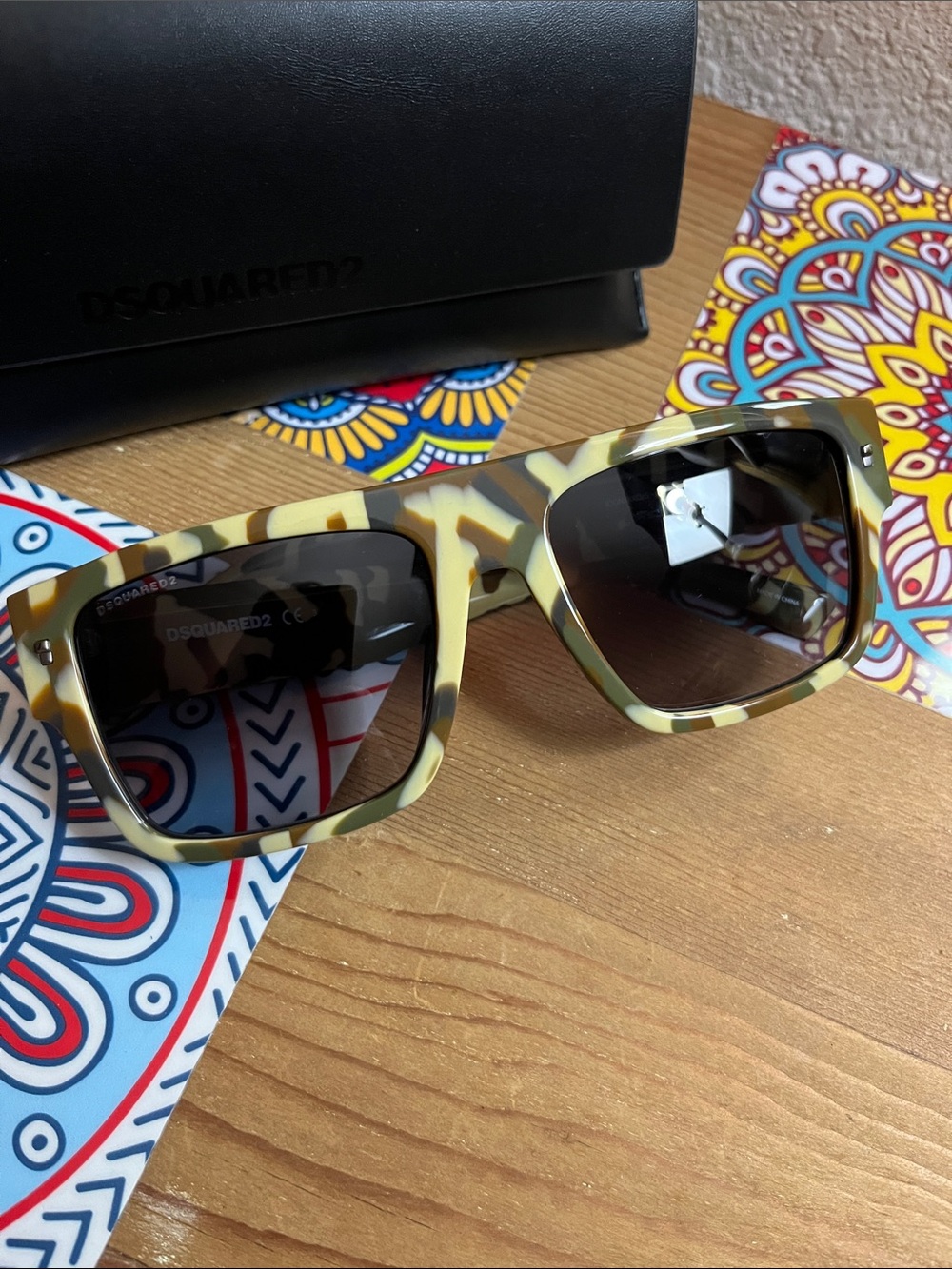 NWT DSQUARED2 Camo Square Sunglasses - Beige & Brown - Picture 2 of 11